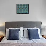 Modern Fabulous Flat In Central Birmingham